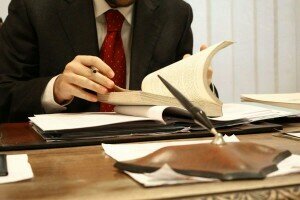 Головні рекомендації по вибору хорошого адвоката
